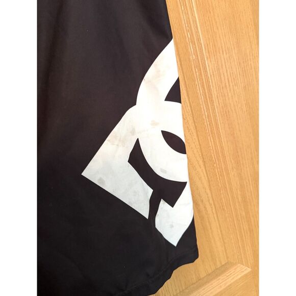 DC Men's Black and White Swim Shorts Trunks Size 38 - Picture 12 of 12